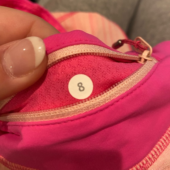 Lululemon Speed Up Shorts - Picture 4 of 4